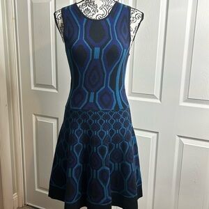 Leota High Modern Fit And Flare Black Blue Purple Dress Sleeveless M